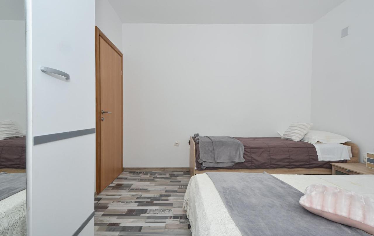 Apartments Luciano Seget Vranjica Zewnętrze zdjęcie