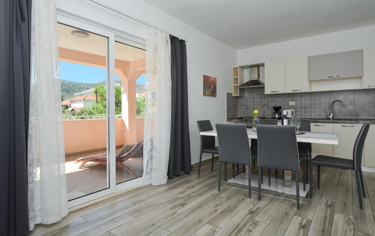 Apartments Luciano Seget Vranjica Zewnętrze zdjęcie